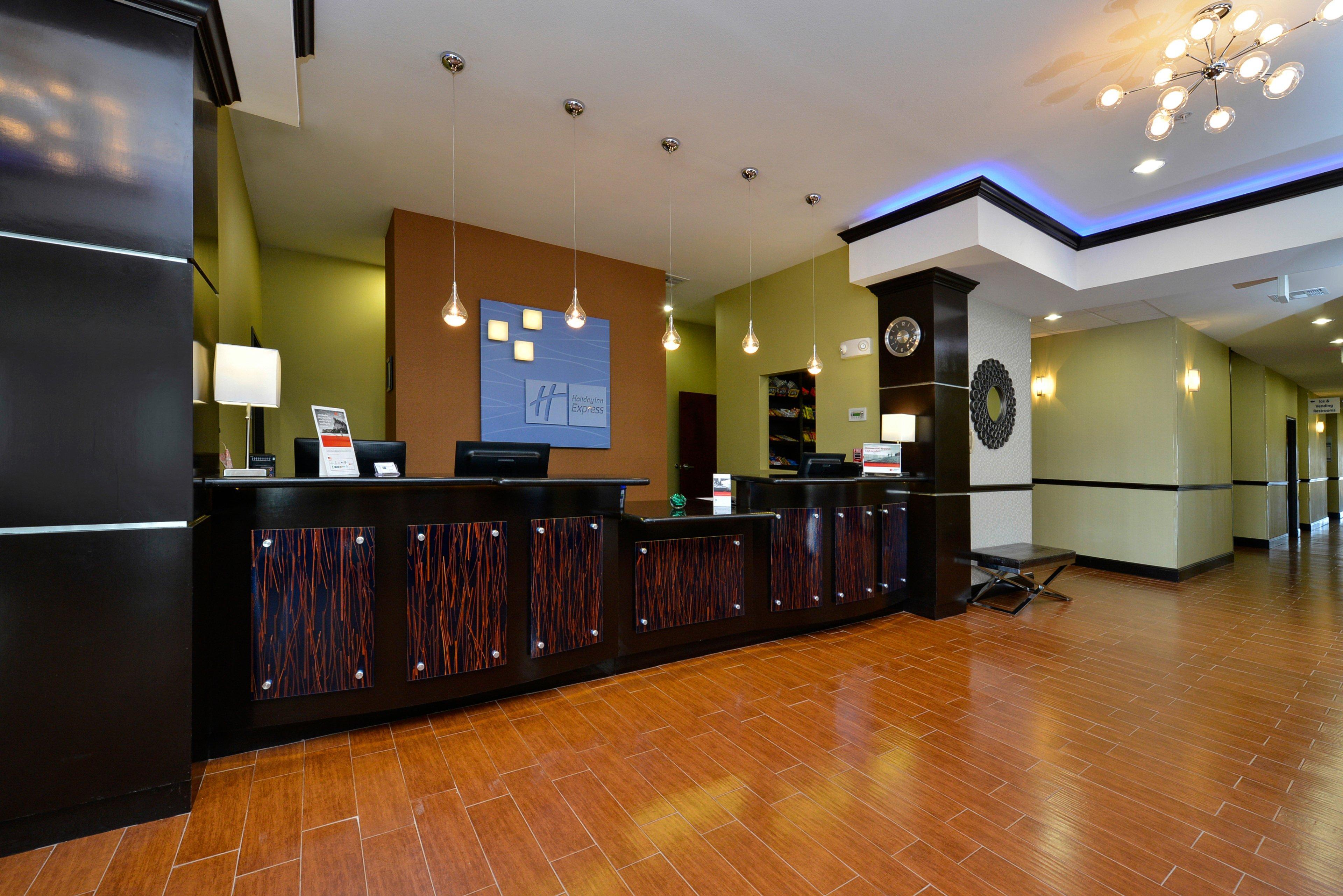Holiday Inn Express Alva By Ihg Exterior photo