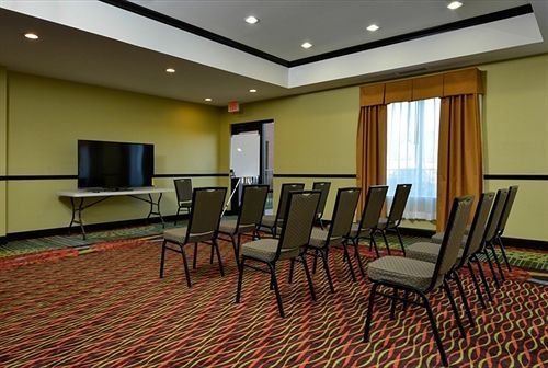 Holiday Inn Express Alva By Ihg Exterior photo